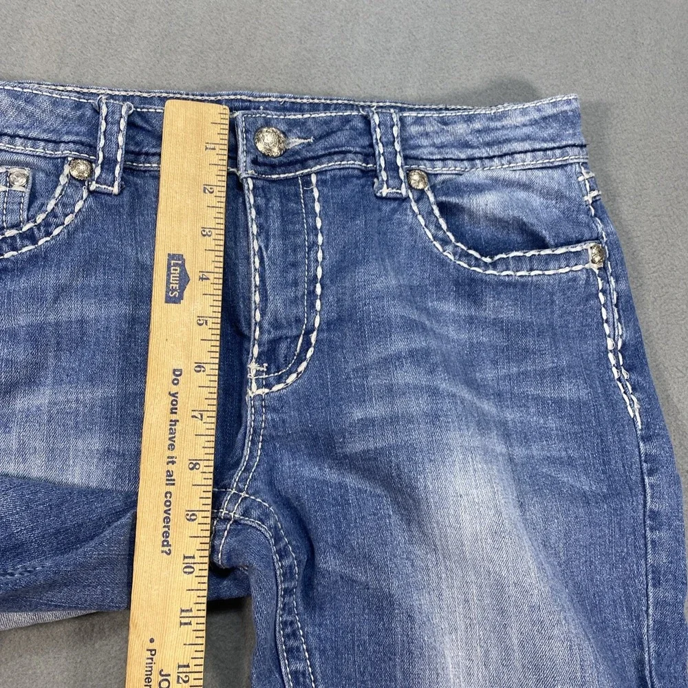 Suko Womens Jeans 10 Whiskered Blue Embroidered Straight Leg Style 02315388TJ